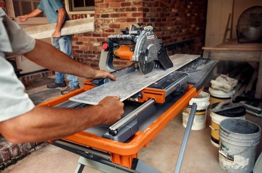 How to Cut Mosaic Tile with a Wet Saw A StepbyStep Guide • Tools First